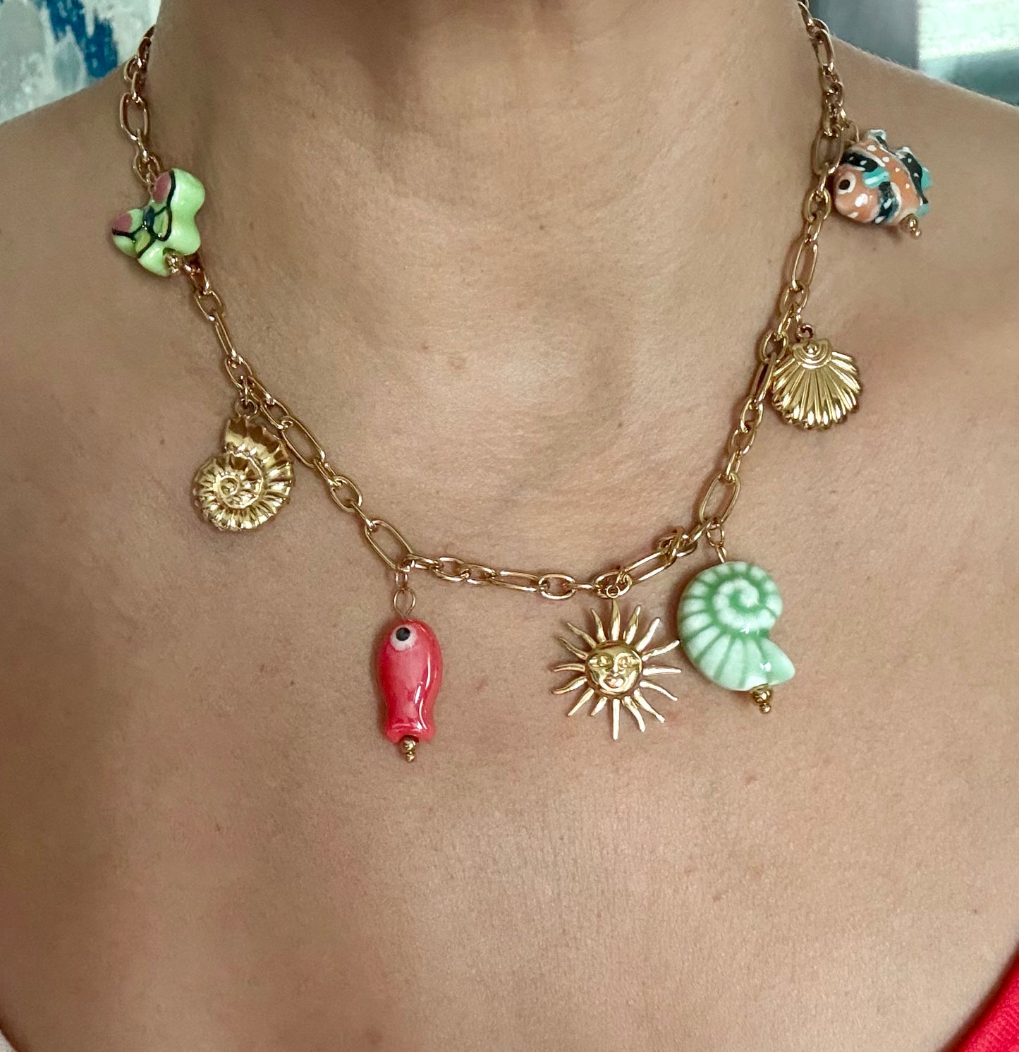 Caracolitos charms necklace